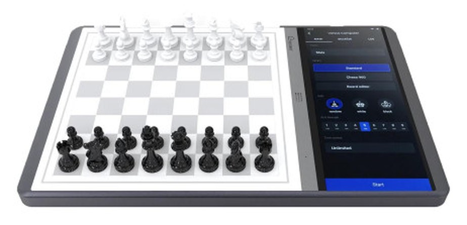 Chessnut Evo с экраном